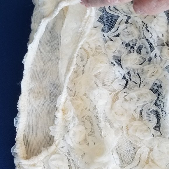 Free People Intimately Rosebud Floral 3D Bodysuit Size X-Small NWOT Wedding - Picture 10 of 16